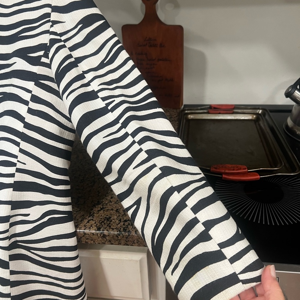 Talbots Black and White Zebra Print Blazer - Picture 14 of 16